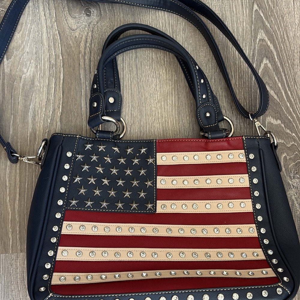 Montana West Patriotic Studded Crossbody Bag